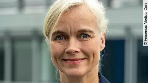 Dr. Carla Kriwet Dr. Carla Kriwet