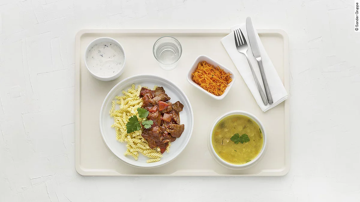 Menü auf Tablett Menü auf Tablett