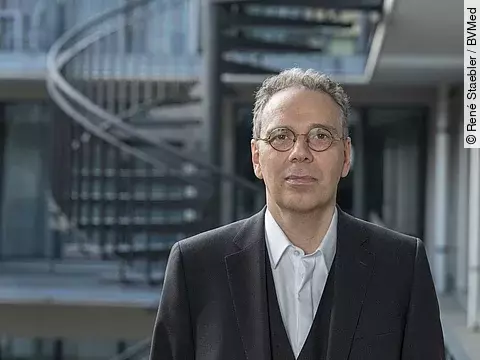 Dr. Marc-Pierre Möll Dr. Marc-Pierre Möll