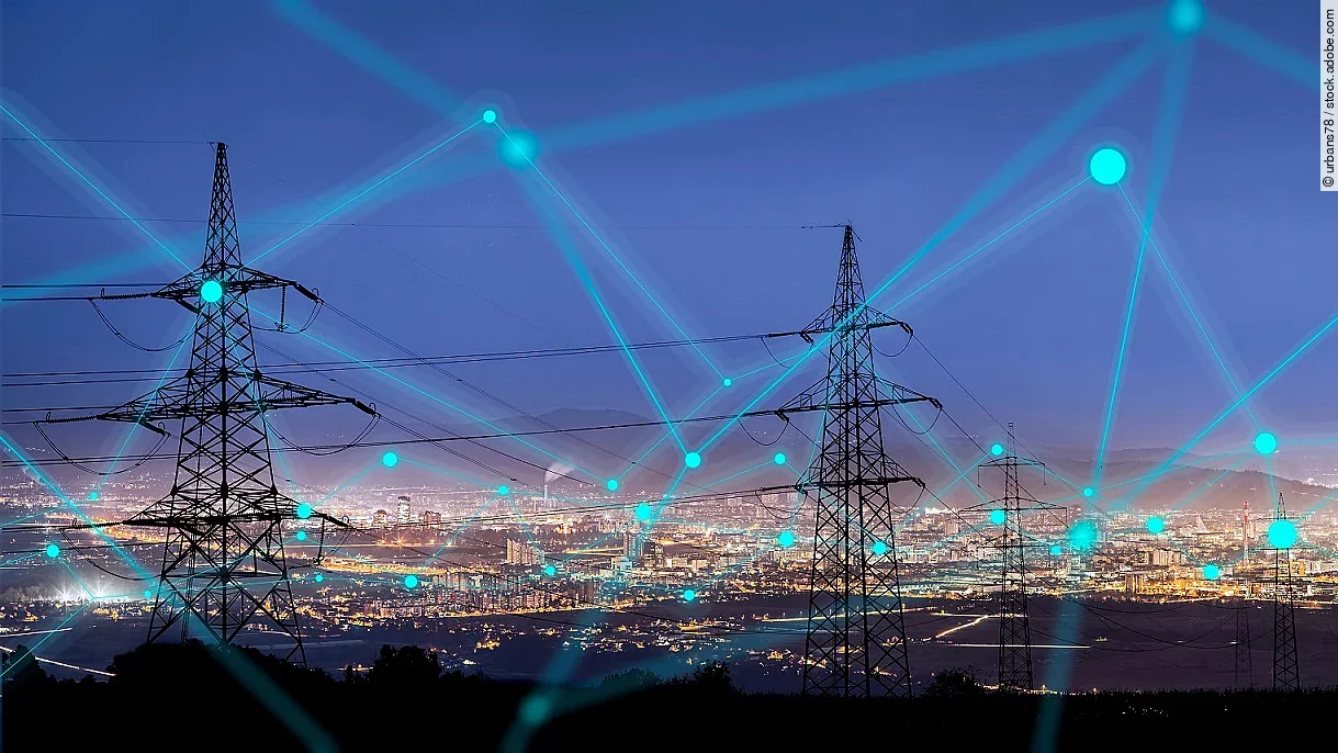 High power electricity poles in urban area connected to smart grid