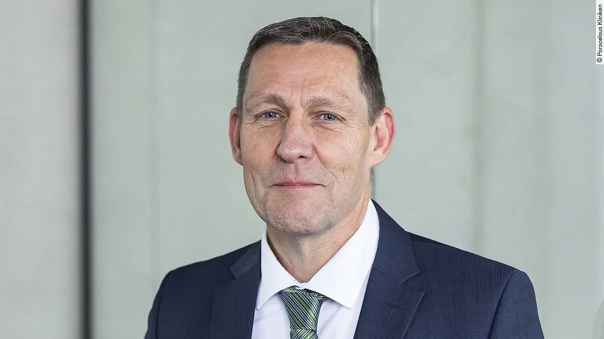 Dr. Michael Keller Dr. Michael Keller