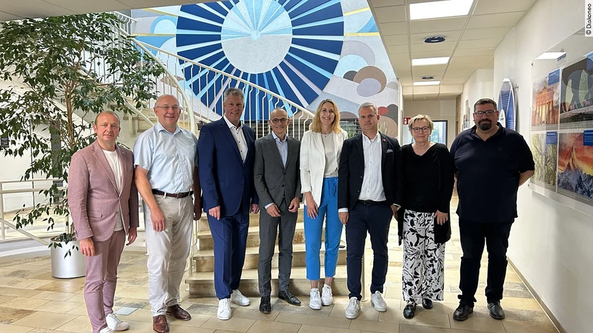 Dorfner und Diakoneo