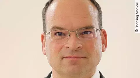 Dr. Andreas Gabriel Dr. Andreas Gabriel