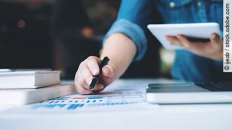 Business startup analyse high performance data Business startup analyse high performance data