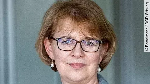 Andrea Sturmberg-Bloser