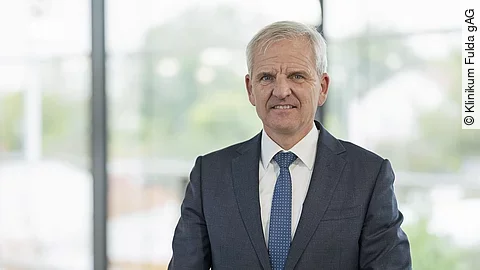 Dr. med. Thomas Menzel Dr. med. Thomas Menzel