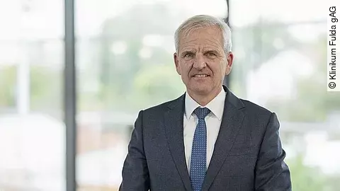 Dr. med. Thomas Menzel Dr. med. Thomas Menzel