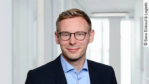 Lennart Eltzholtz, Geschäftsführer bei Sana Einkauf & Logistik. 