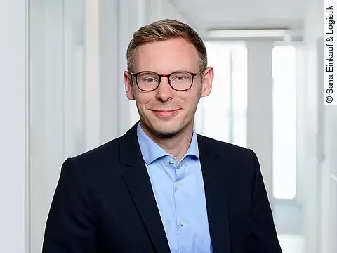 Lennart Eltzholtz, Geschäftsführer bei Sana Einkauf & Logistik. 