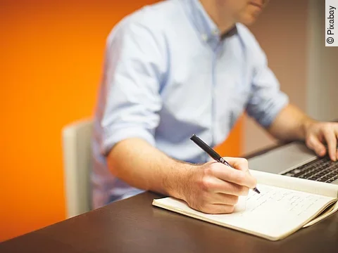 Symbolfoto Forderungsentwurf